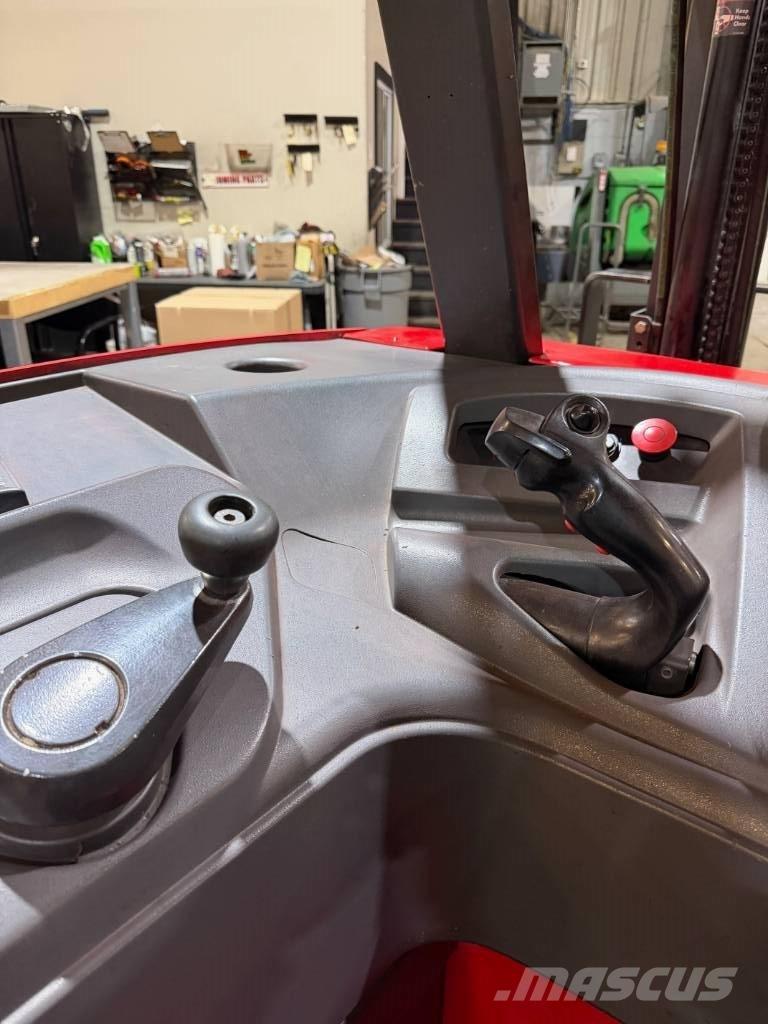 Raymond 410C30TT 前移式叉车