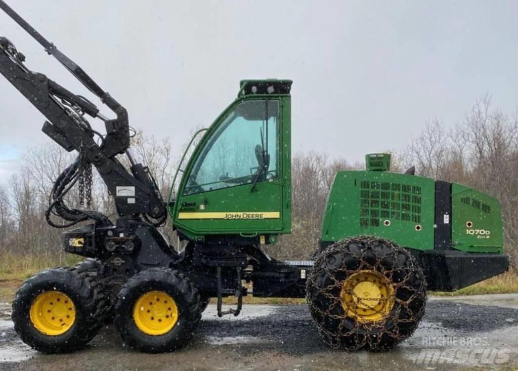 John Deere 1070 D 收割机
