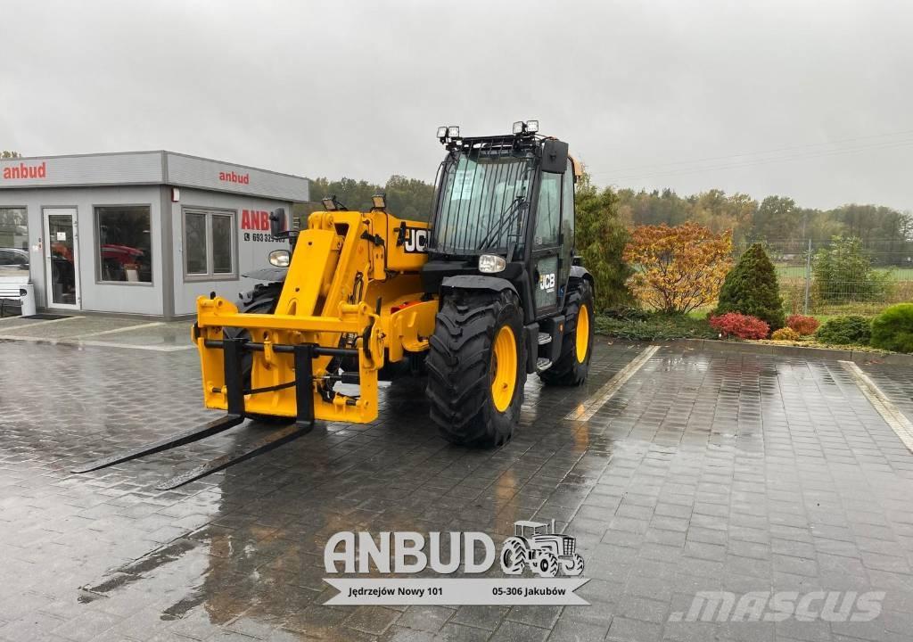 JCB 541-70 Agripro 伸缩轮式装载机