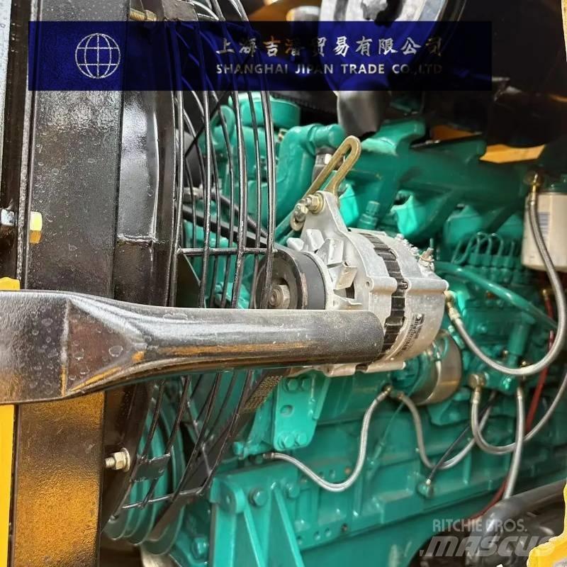 LiuGong CLG 835 轮式装载机