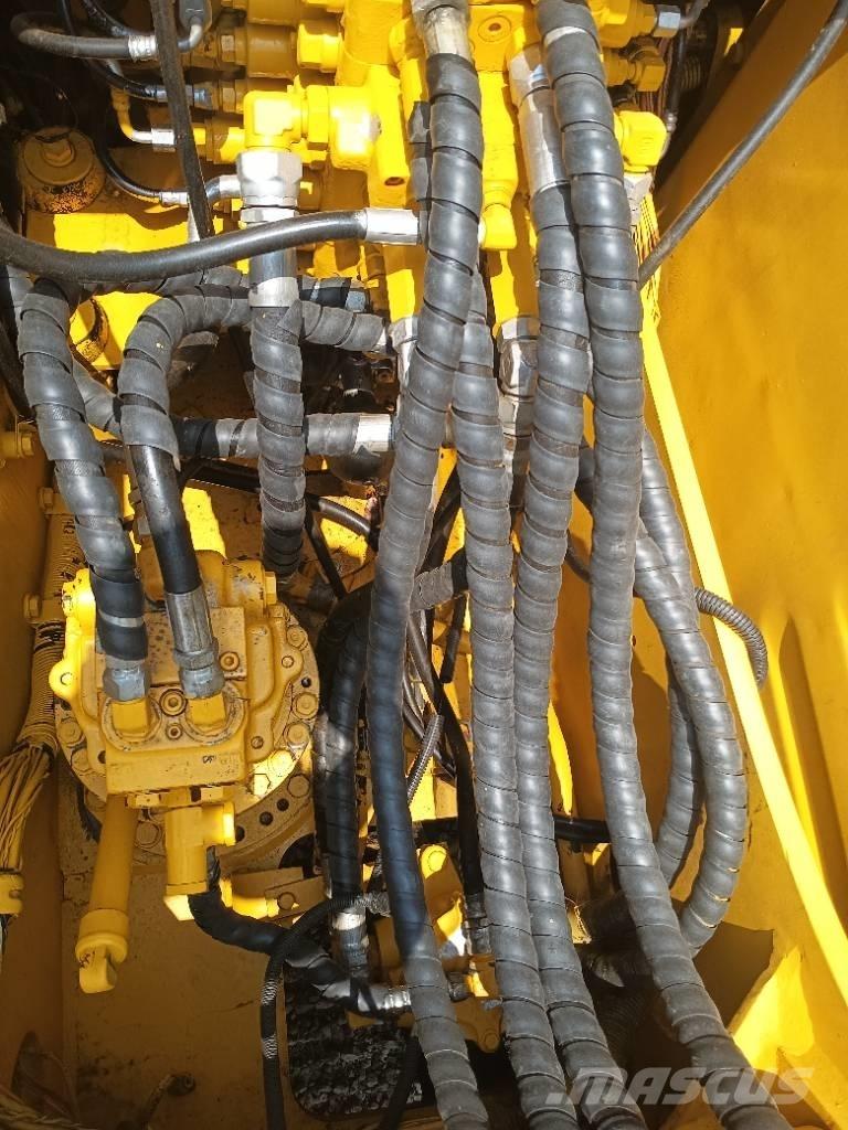 Komatsu PC 130 履带挖掘机