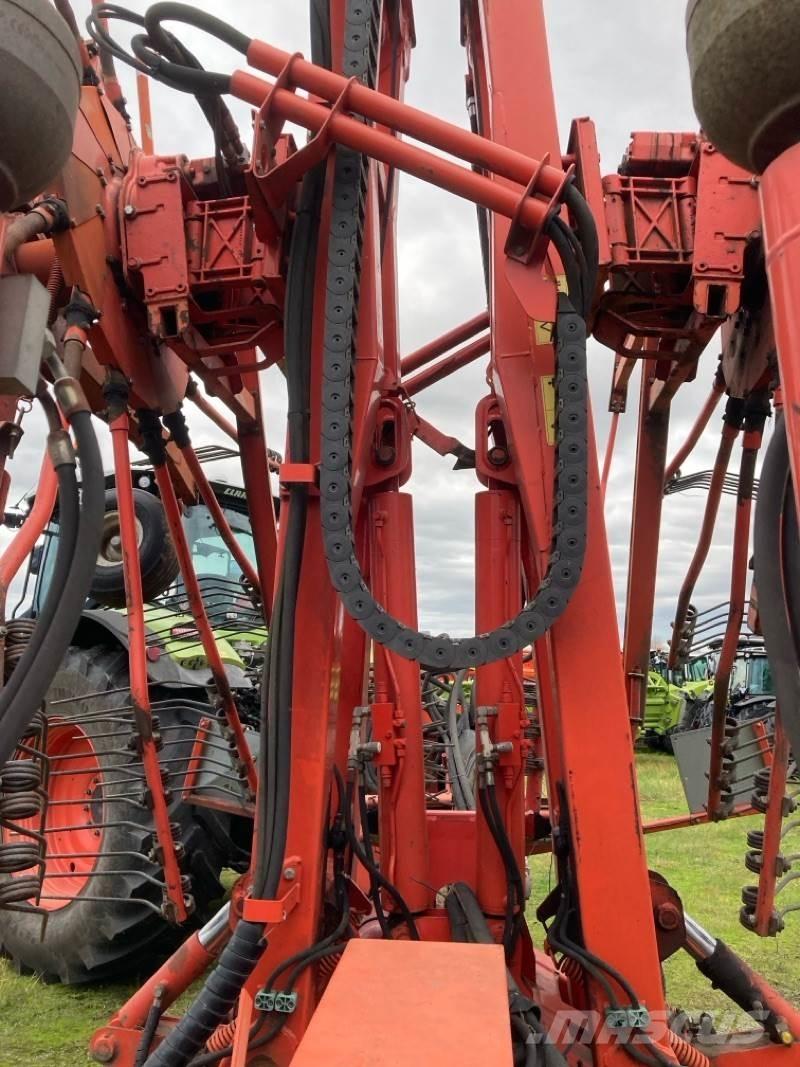 Kuhn GA 15021 收割机