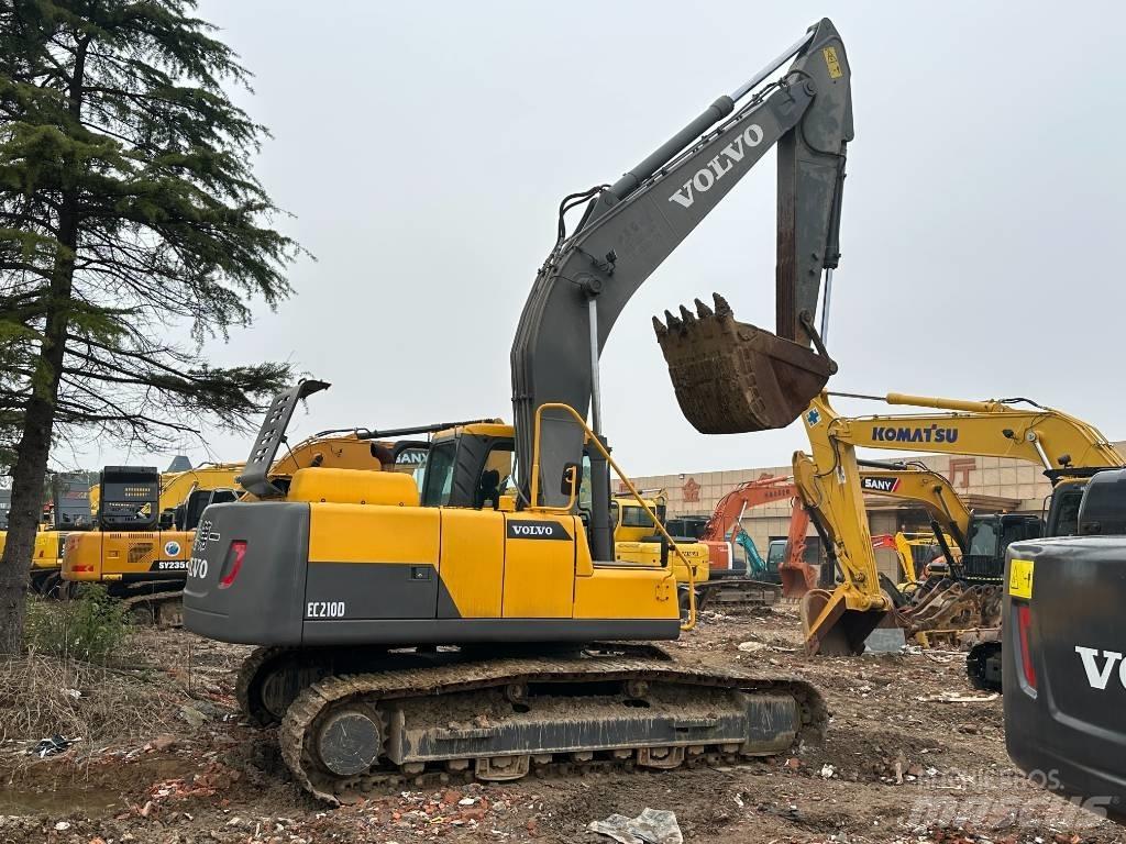 Volvo EC 210 履带挖掘机
