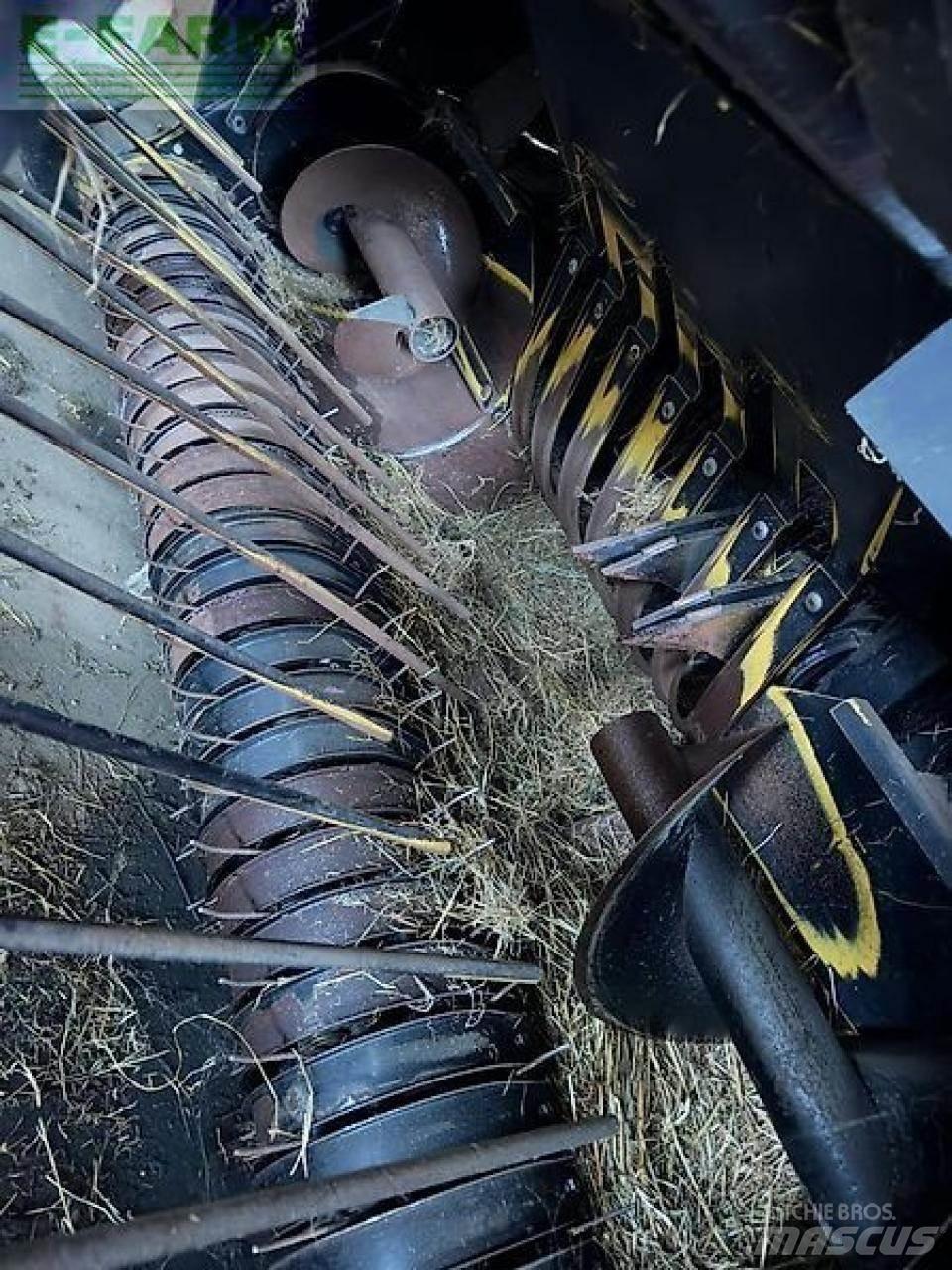 New Holland d1010 方捆打捆机