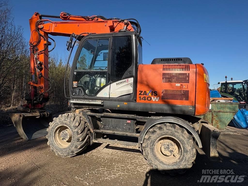 Hitachi ZX 140 W-5B 轮式挖掘机