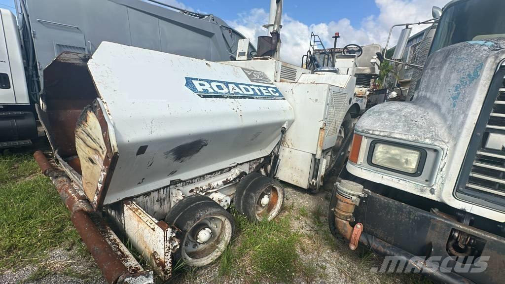 Roadtec RP190 沥青摊铺机