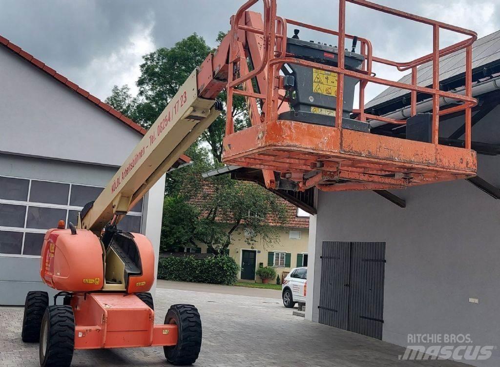 JLG 660 SJ 曲臂高空工作平台