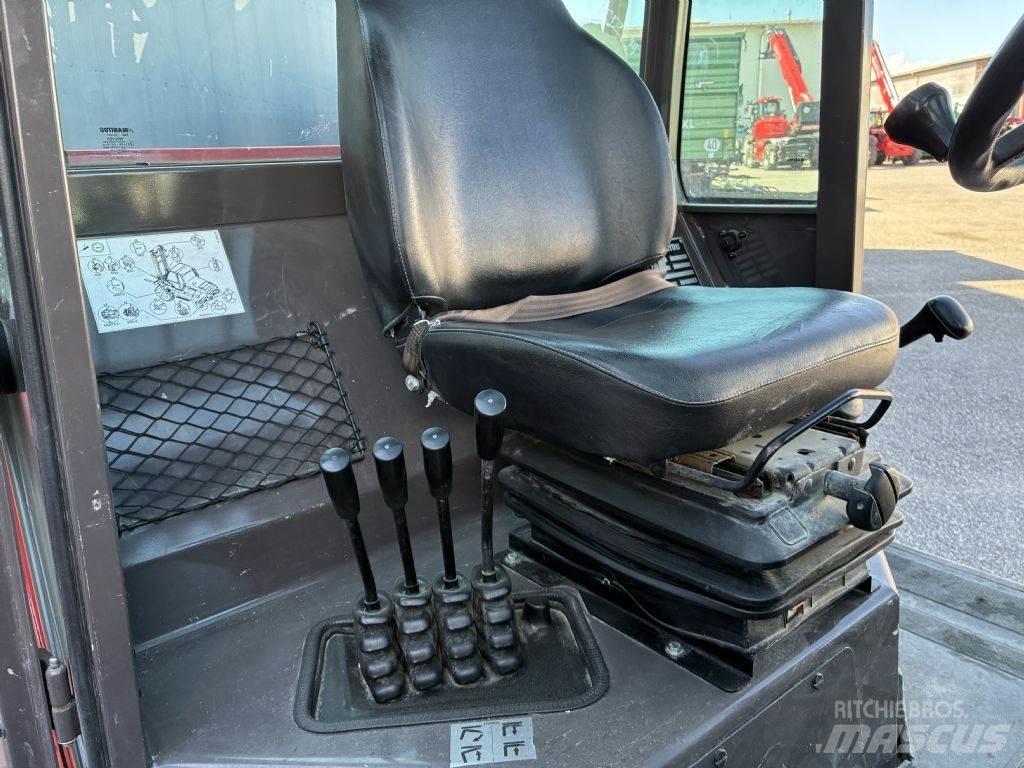 Manitou M 50-4 越野叉车|叉装车