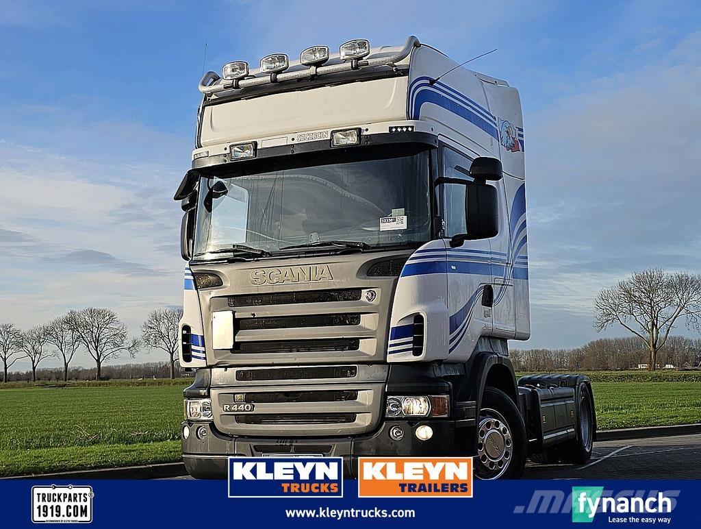 Scania R420 牵引车