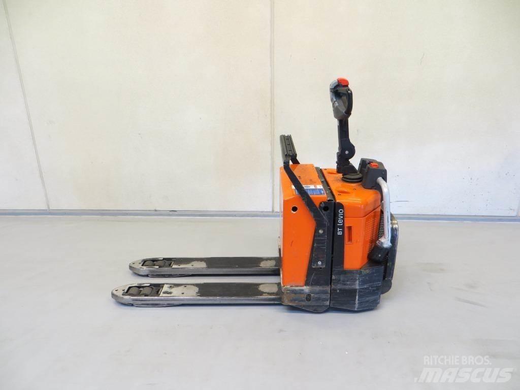 BT LPE200/8 电动搬运车