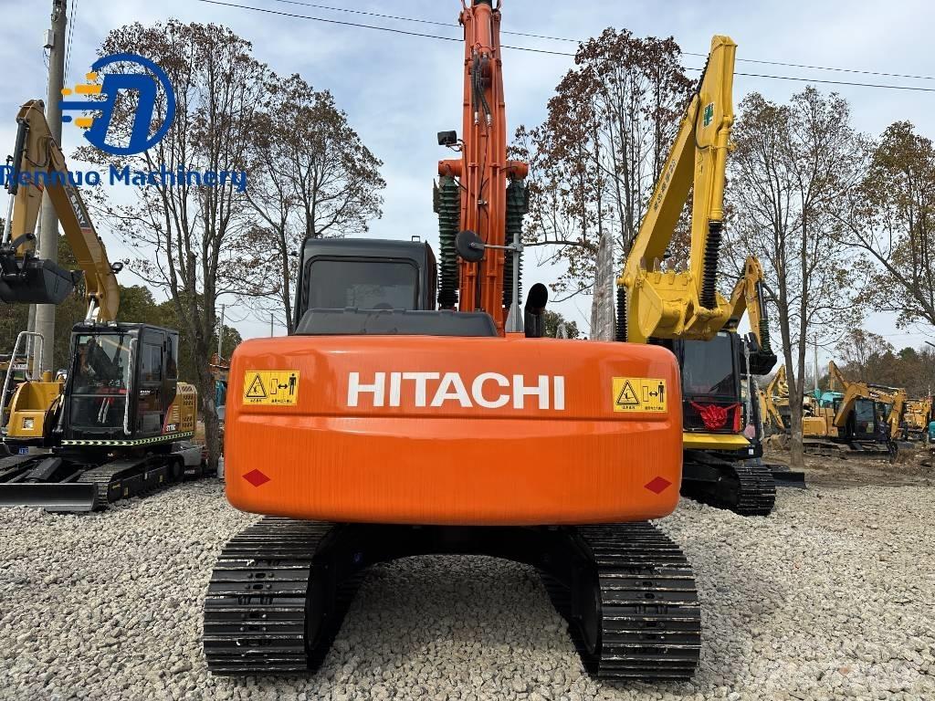 Hitachi ZX 130 履带挖掘机