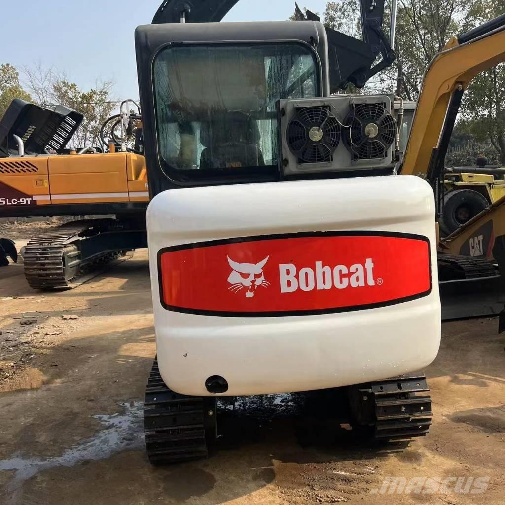 Bobcat 331 小型挖掘机