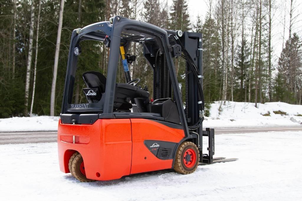 Linde E16C-02 电动叉车