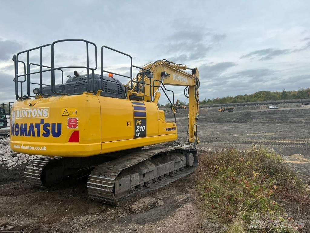 Komatsu PC210LC-11 履带挖掘机