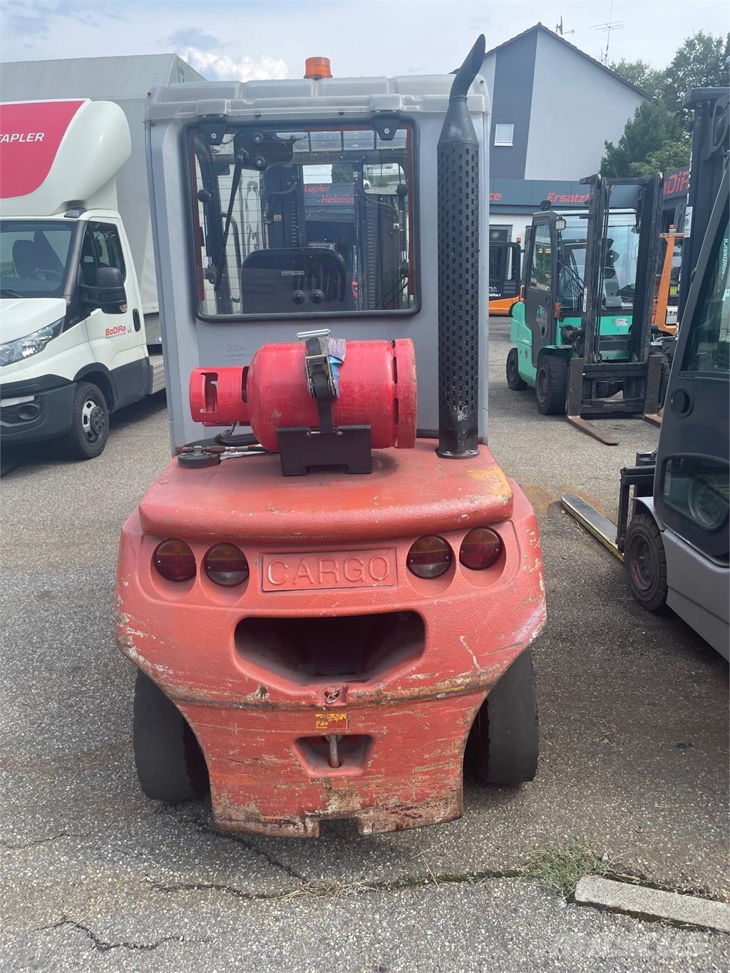 BT C4G300 天然气叉车