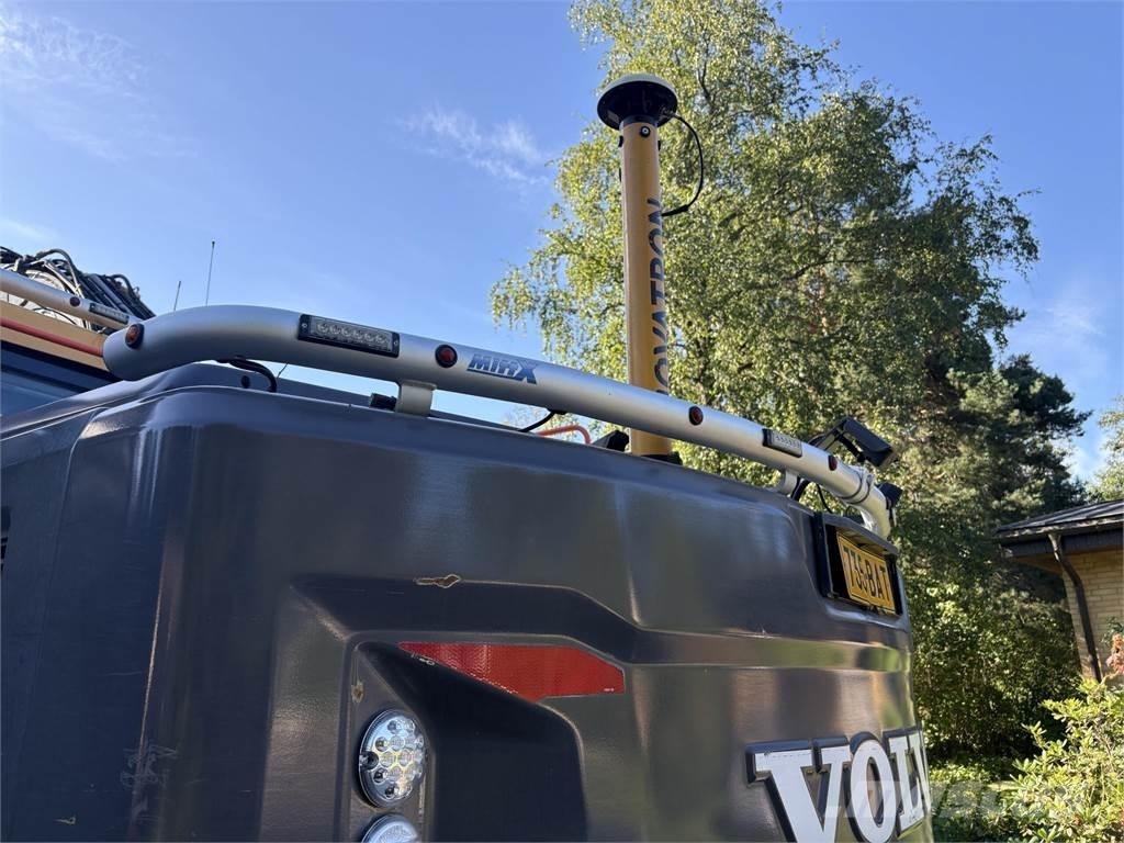 Volvo EW160E 轮式挖掘机