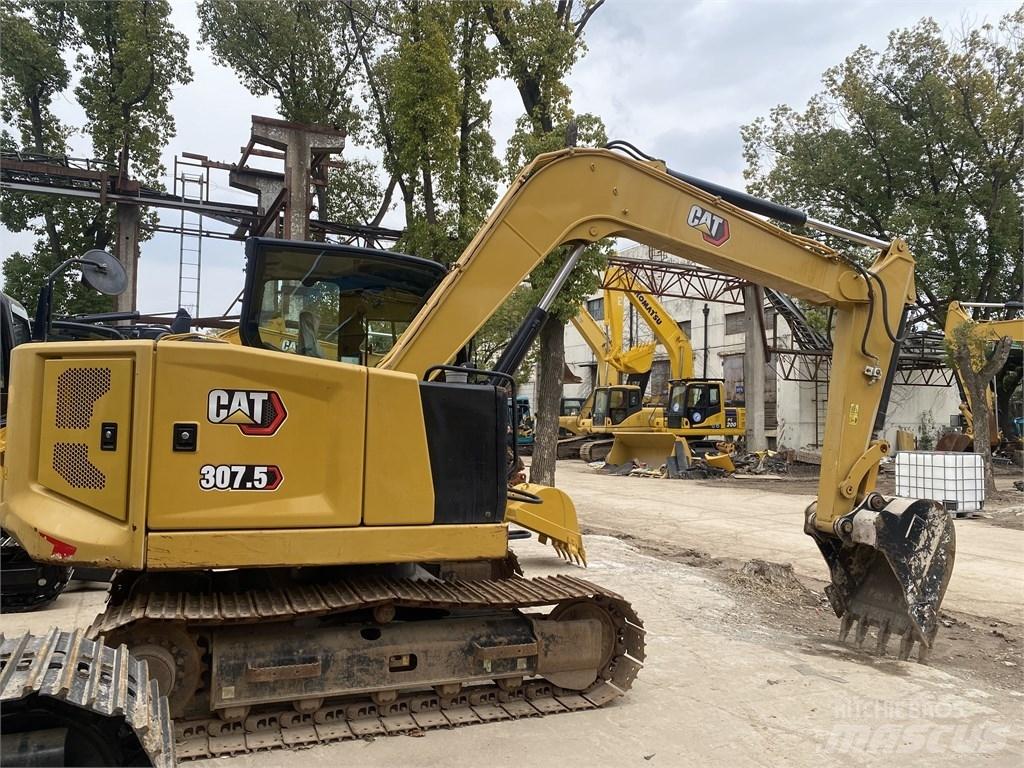 CAT 307.5 中型挖掘机