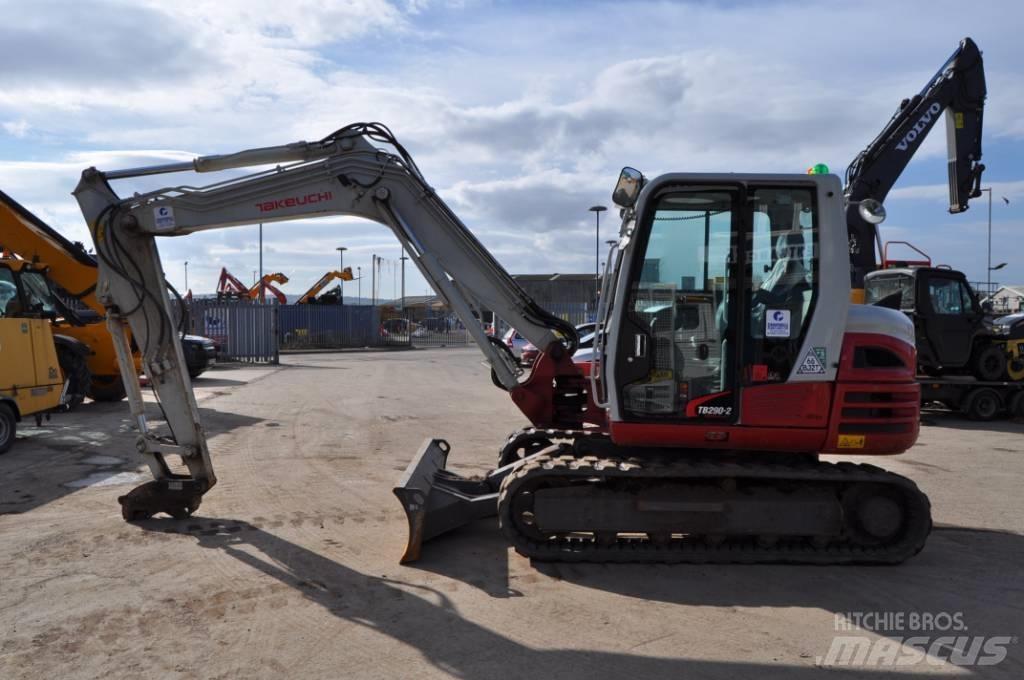 Takeuchi TB290-2 中型挖掘机