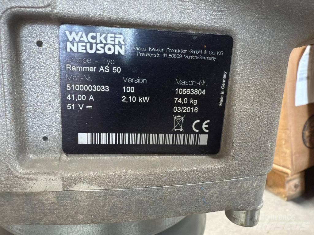 Wacker Neuson AS50e 匝道机
