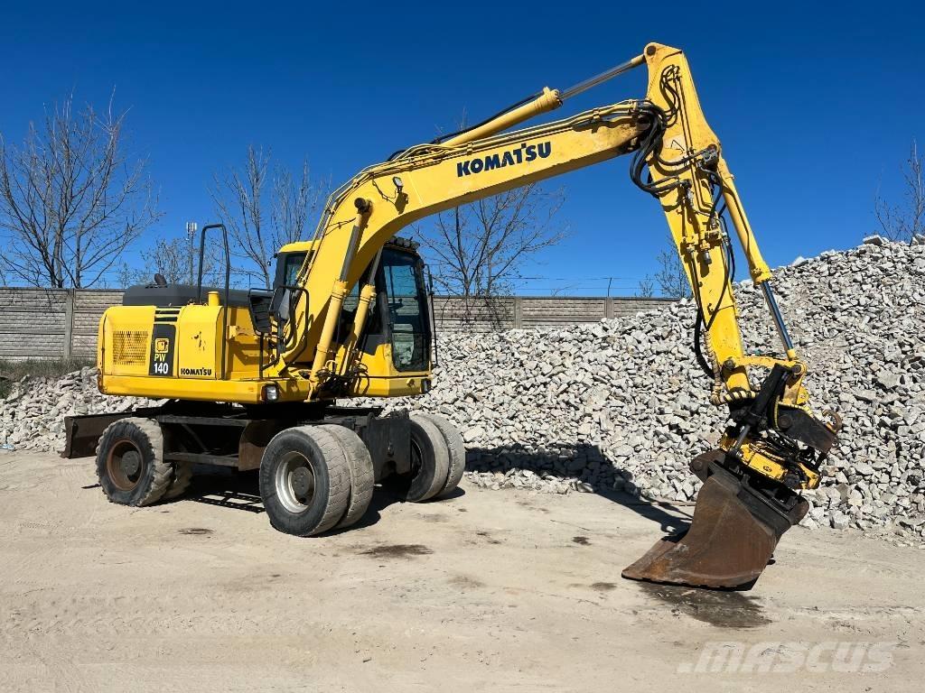 Komatsu PW 140-7 轮式挖掘机