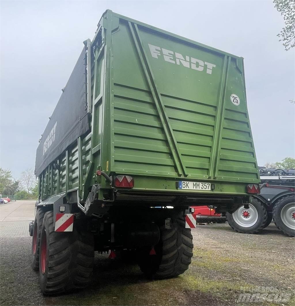 Fendt TIGO 75 XR 自动装载拖车