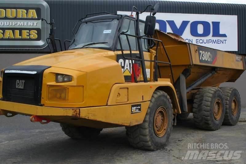 CAT 730C2 铰接式自卸车