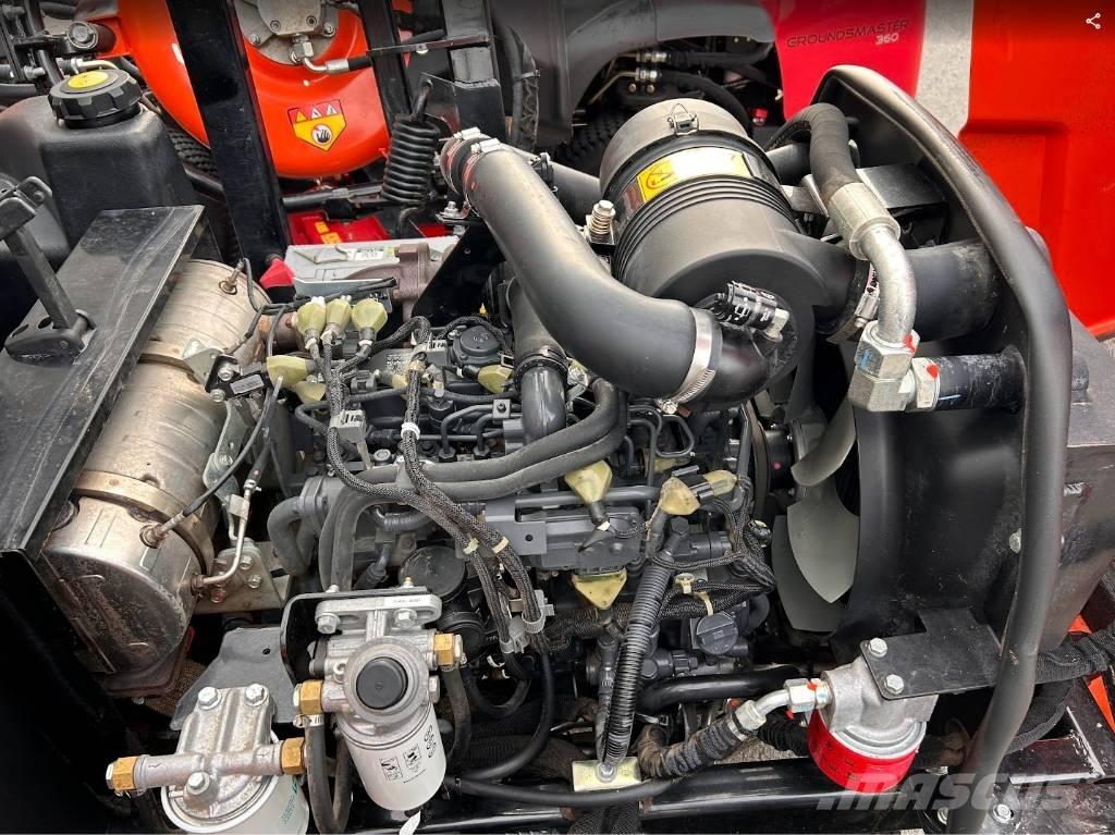 Jacobsen AR722D 长草、修正和环绕割草机