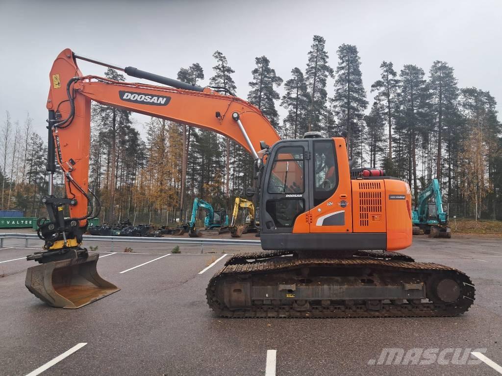 Doosan DX 235 LCR-5 履带挖掘机