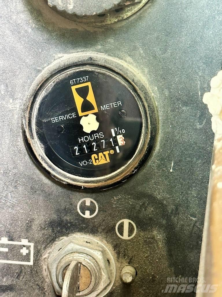 CAT 777 B 翻斗车\公路型自卸车