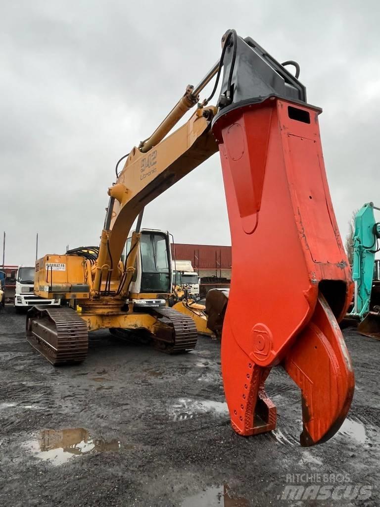 Liebherr R 942 履带挖掘机