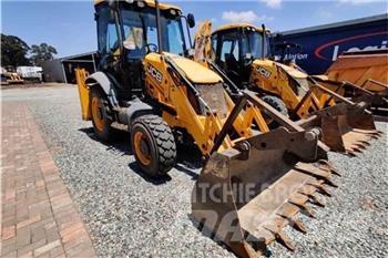 JCB 3CX 4X4 TLB 反铲装载机