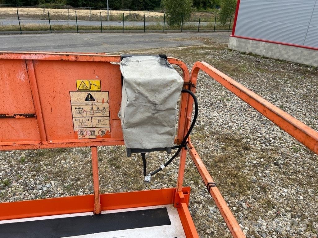 JLG 3394 RT 剪叉式升降机