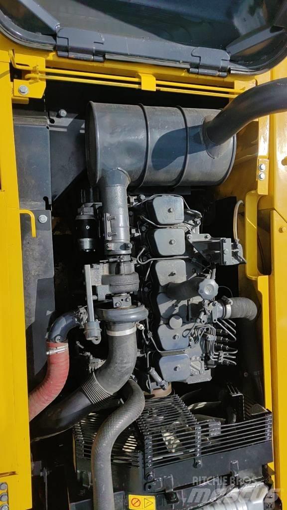 Komatsu pc220-7 履带挖掘机