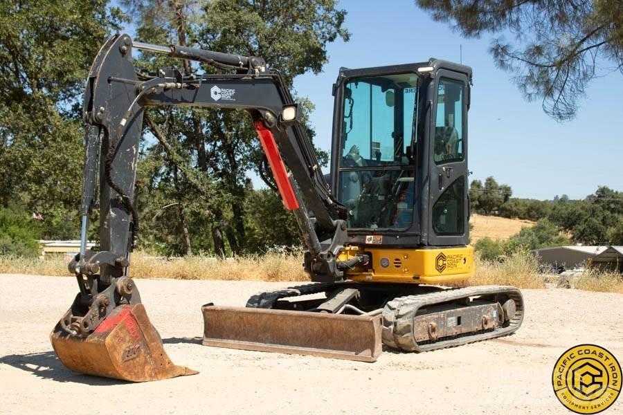 DEERE 35G 小型挖掘机