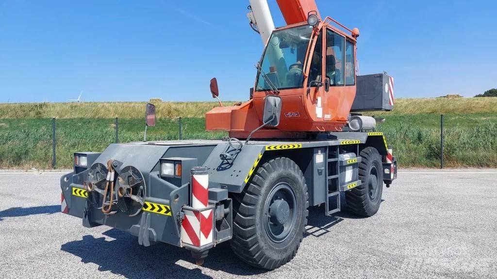 Terex RC30 越野轮胎起重机︳越野吊︳越野起重机︳移动式起重机
