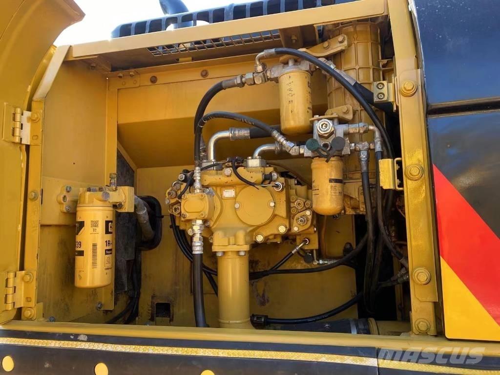 CAT 325 D 履带挖掘机