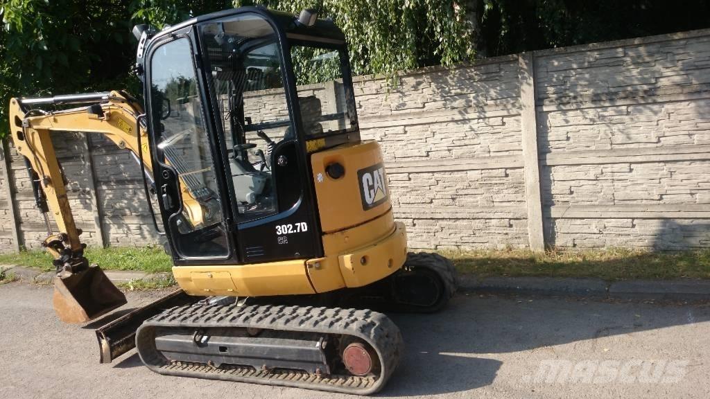 CAT 302.7 D 中型挖掘机