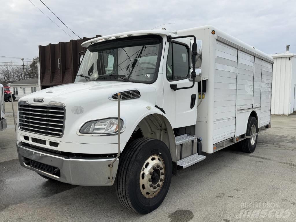 Freightliner M2 饮料运输车