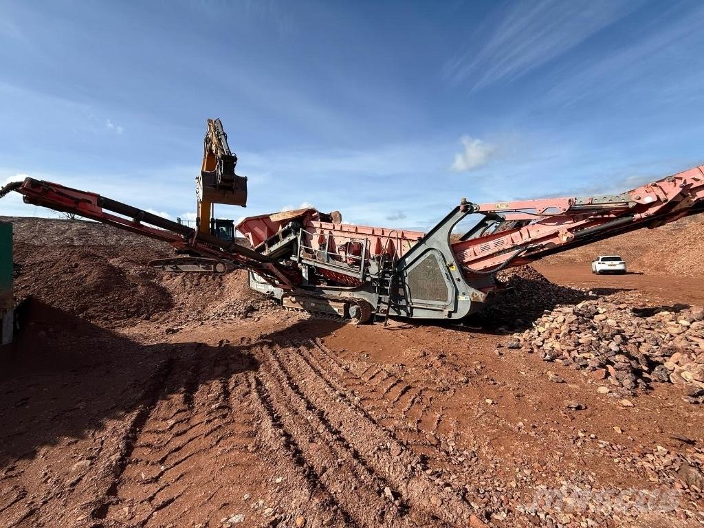 Sandvik QE 341 移动式筛分机