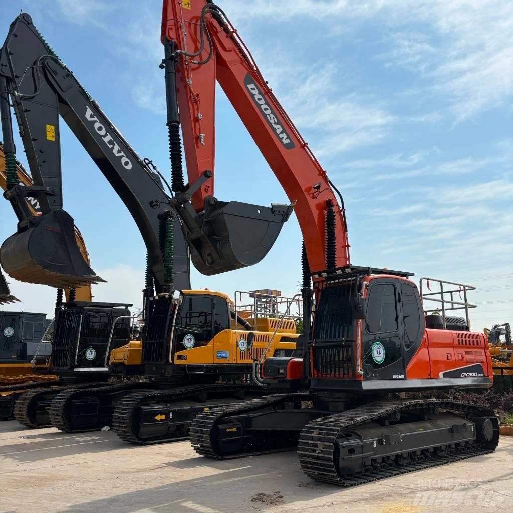 Doosan DX 300LC-9C 履带挖掘机
