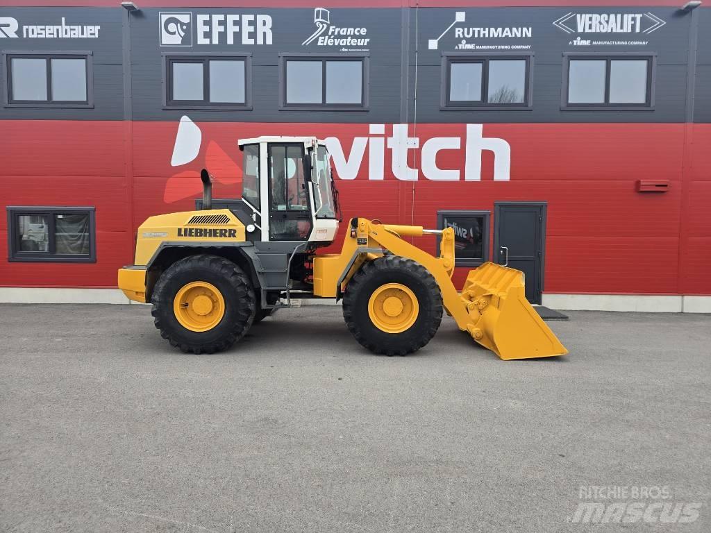 Liebherr L 522 拖拉机/农用车