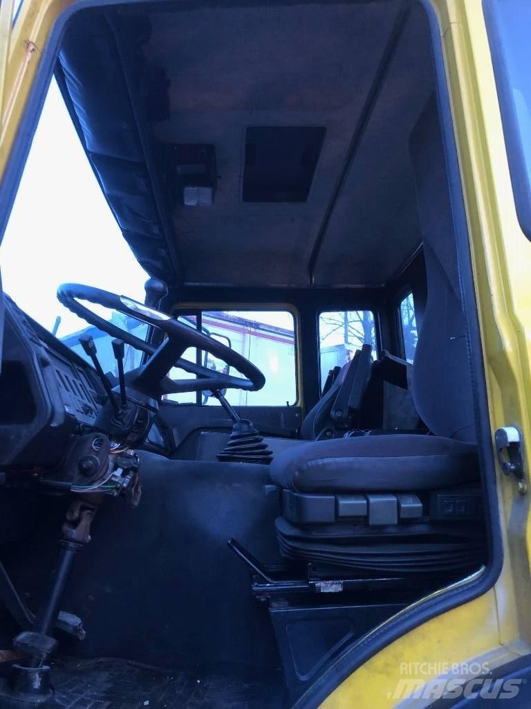 Iveco 330-26 其他货车