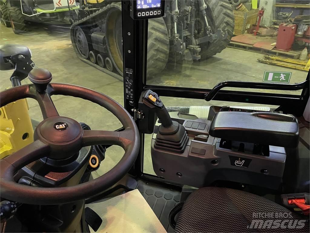 CAT 906 轮式装载机