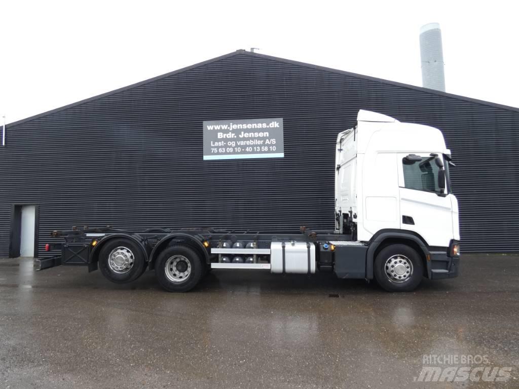 Scania R 450 平板车