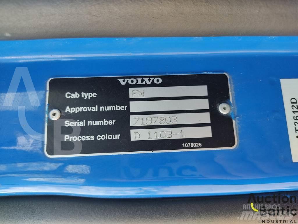 Volvo FM 车辆运输车