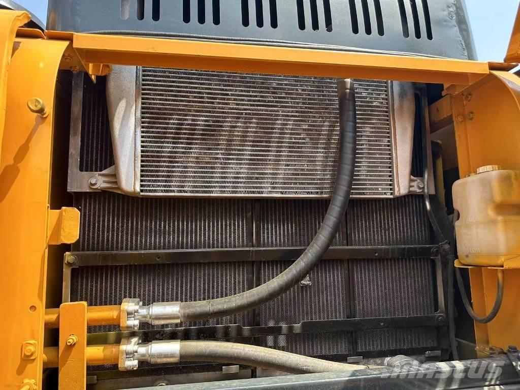 Hyundai R 305LC-9T 履带挖掘机