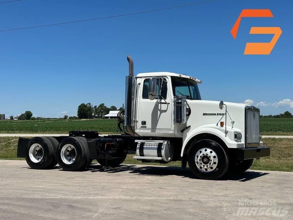 Western Star 4900 牵引车