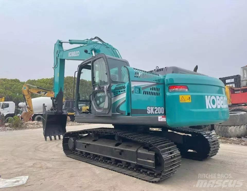 Kobelco SK 200 履带挖掘机