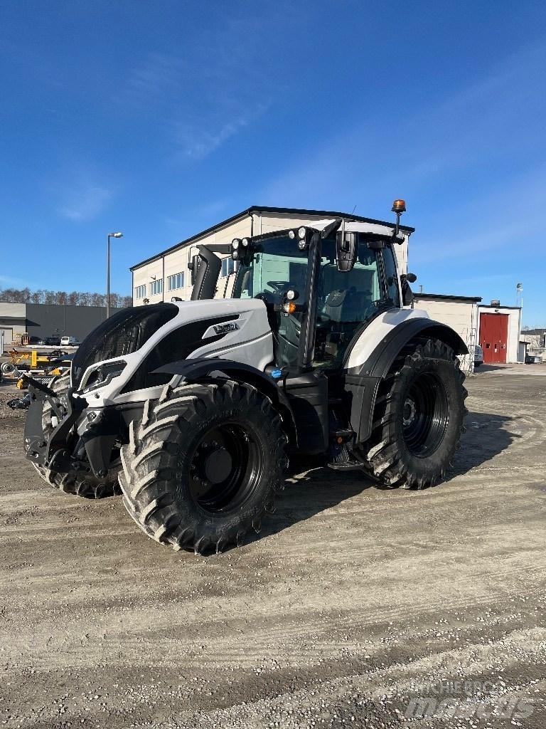 Valtra T 175 Direct 拖拉机/农用车