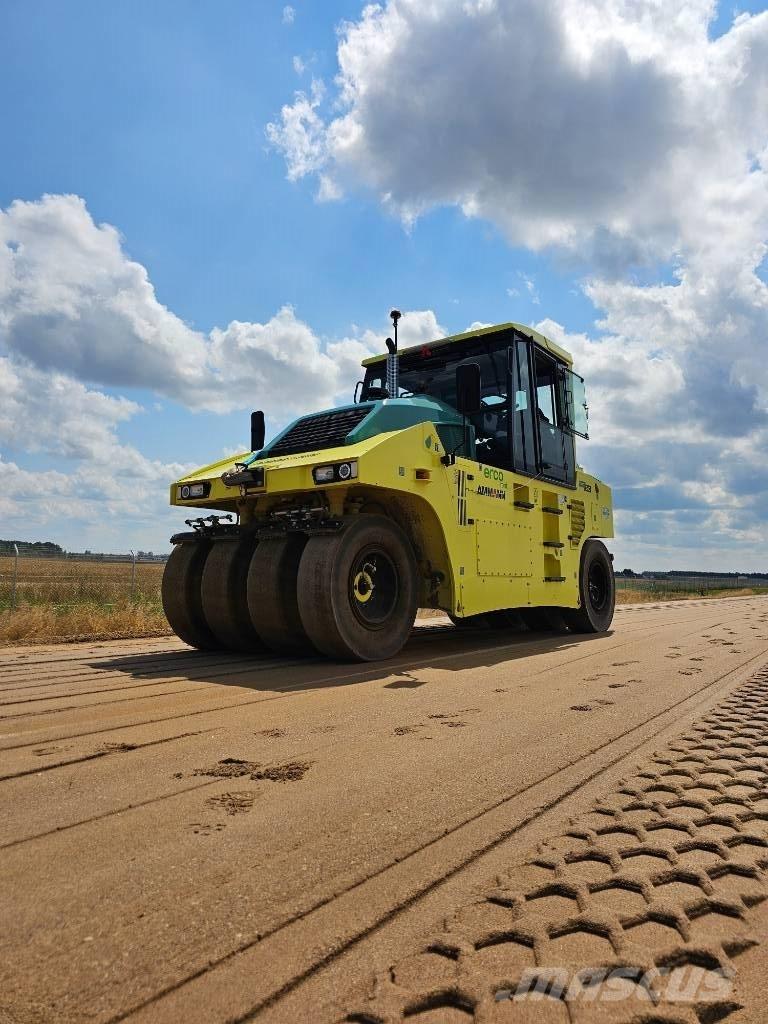 Ammann ART 240 胶轮压路机